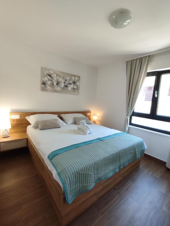 Apartman Sunnyside มาคาร์สกา ภายนอก รูปภาพ