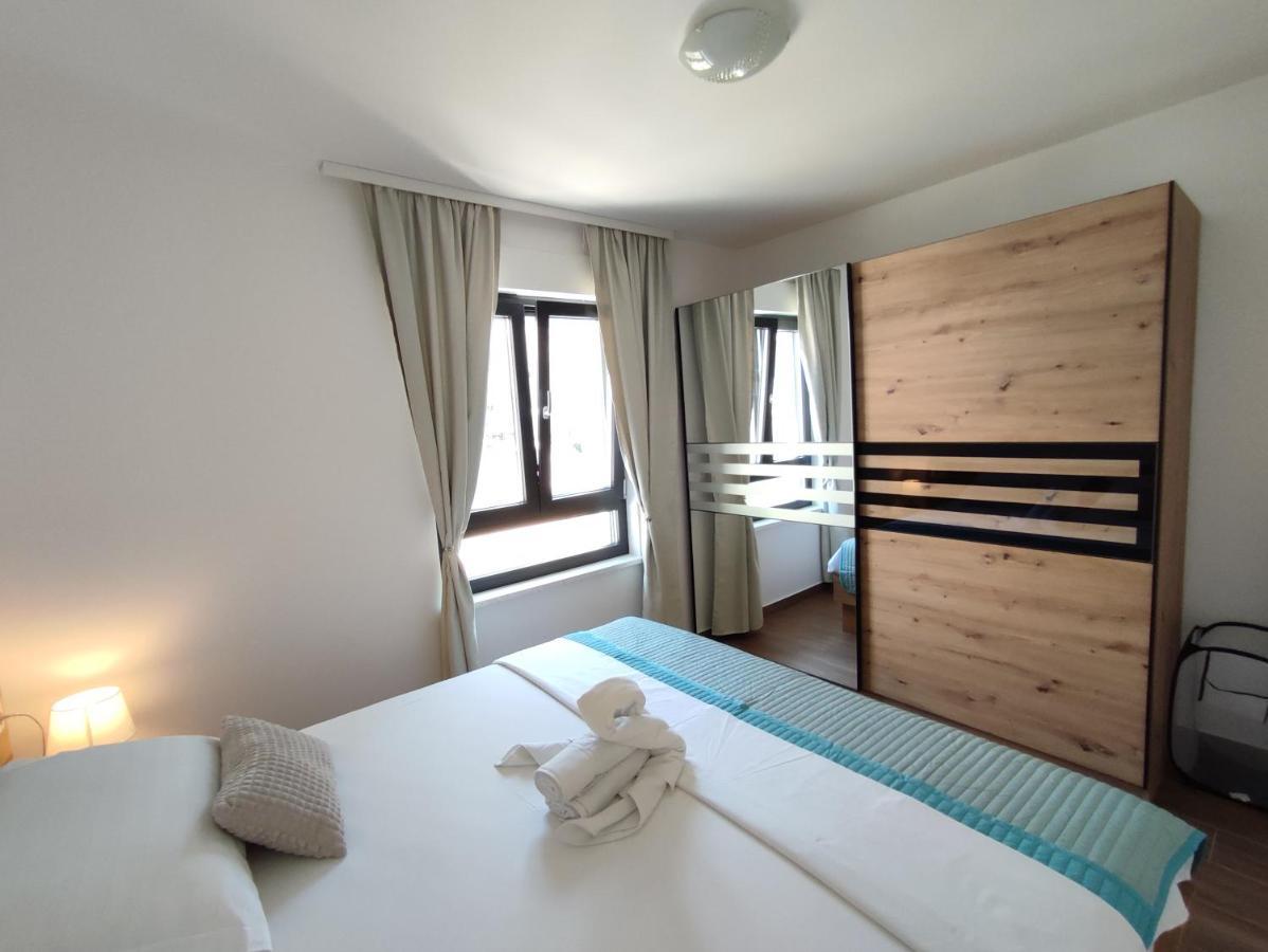 Apartman Sunnyside มาคาร์สกา ภายนอก รูปภาพ
